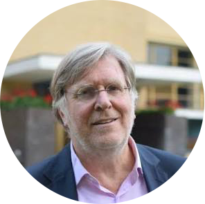 Arjo Klamer_cirkel.png