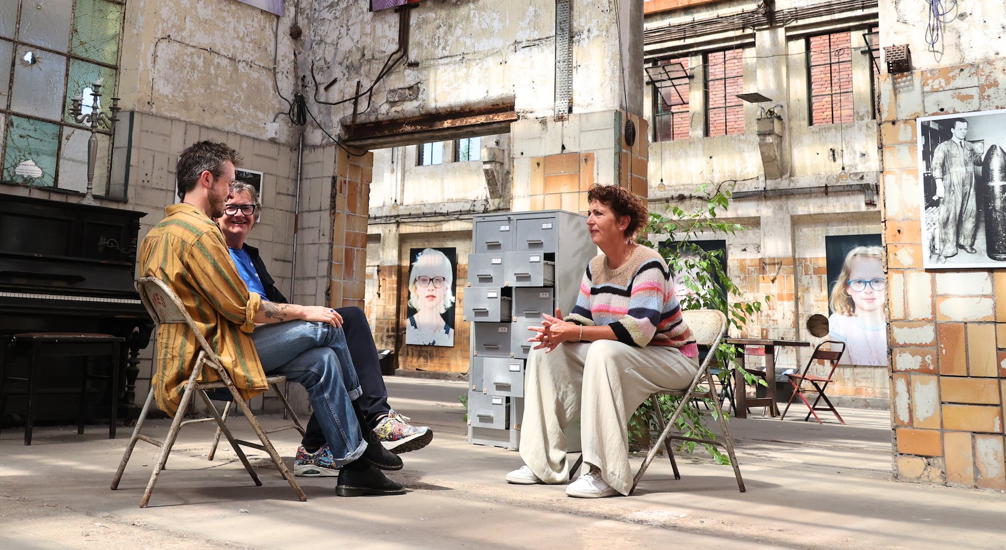 De Ontmoeting - Verbonden blijven in polarisatie